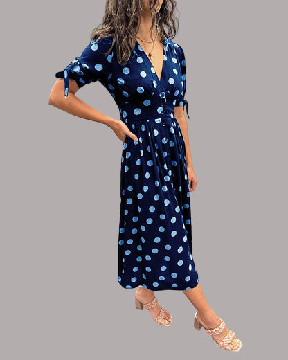 Yana - Rochie Elegantă Cu Decolteu In V