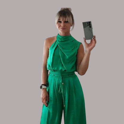 Silviana - Set elegant din două piese: top scurt fără mâneci și pantaloni cu talie înaltă, croi lejer