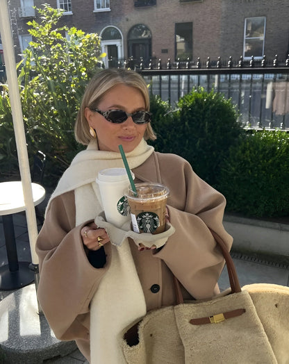 Anastasia | achetă oversized cu aer sofisticat