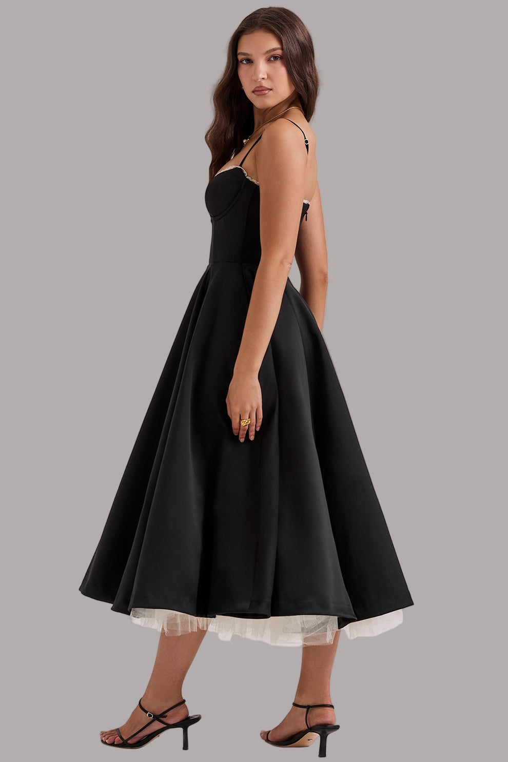 Tina - Rochie Midi Din Tul La Modă